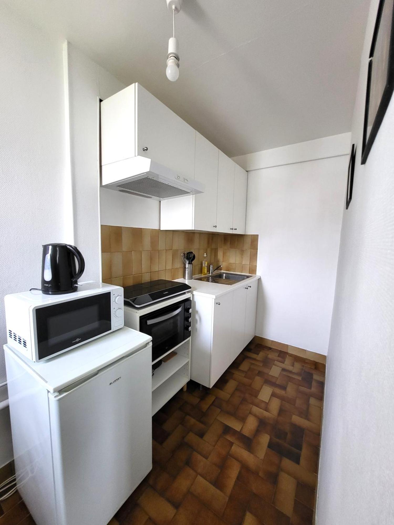 St-Quentin-En-Yvelines Plusieurs Appartements Avec Parking Trappes Kültér fotó