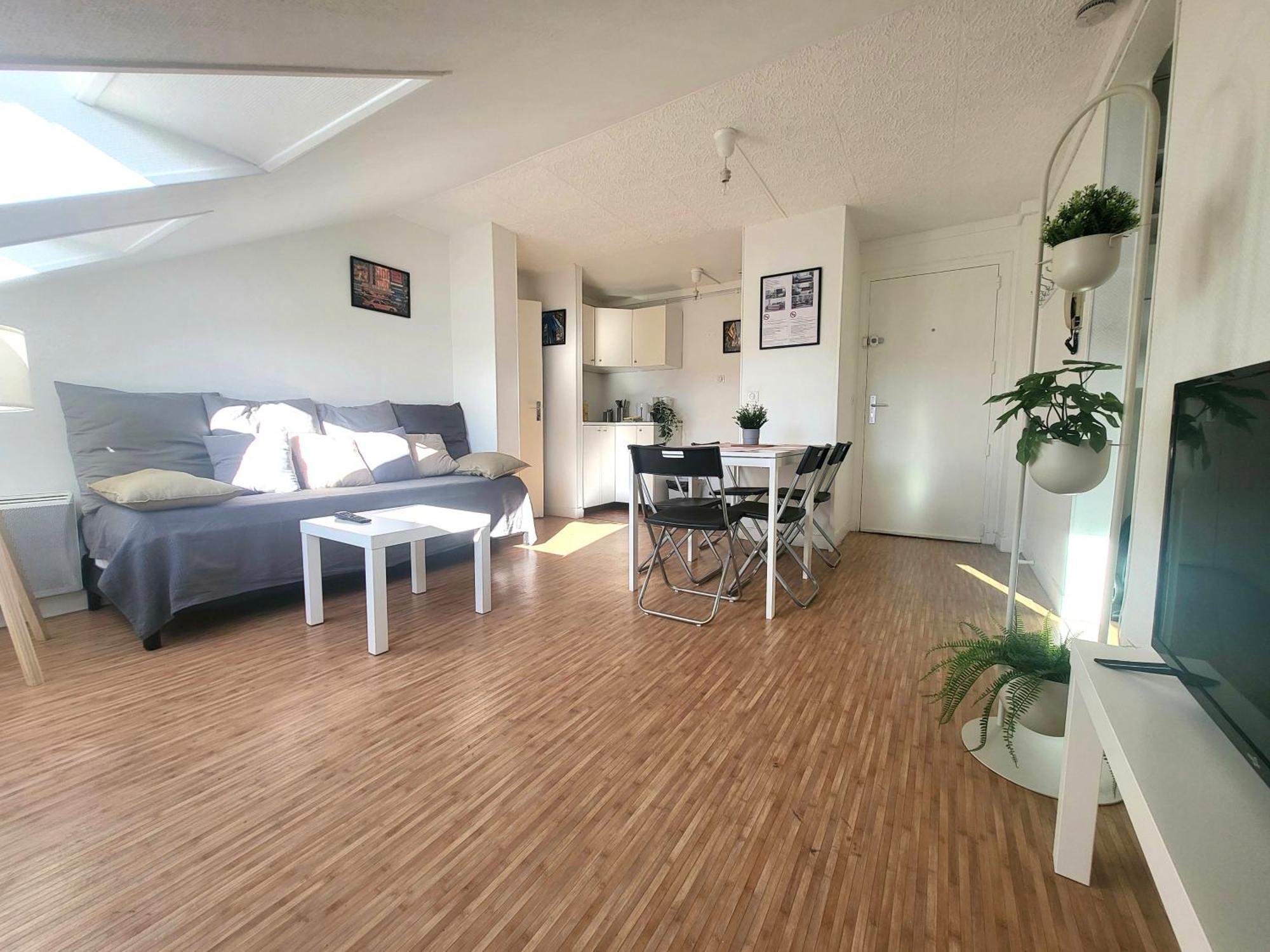 St-Quentin-En-Yvelines Plusieurs Appartements Avec Parking Trappes Szoba fotó