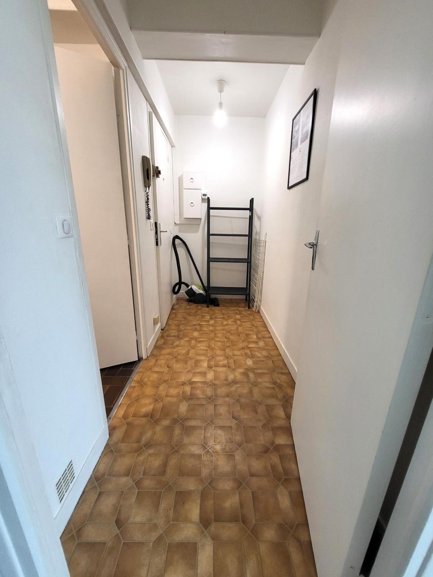 St-Quentin-En-Yvelines Plusieurs Appartements Avec Parking Trappes Kültér fotó