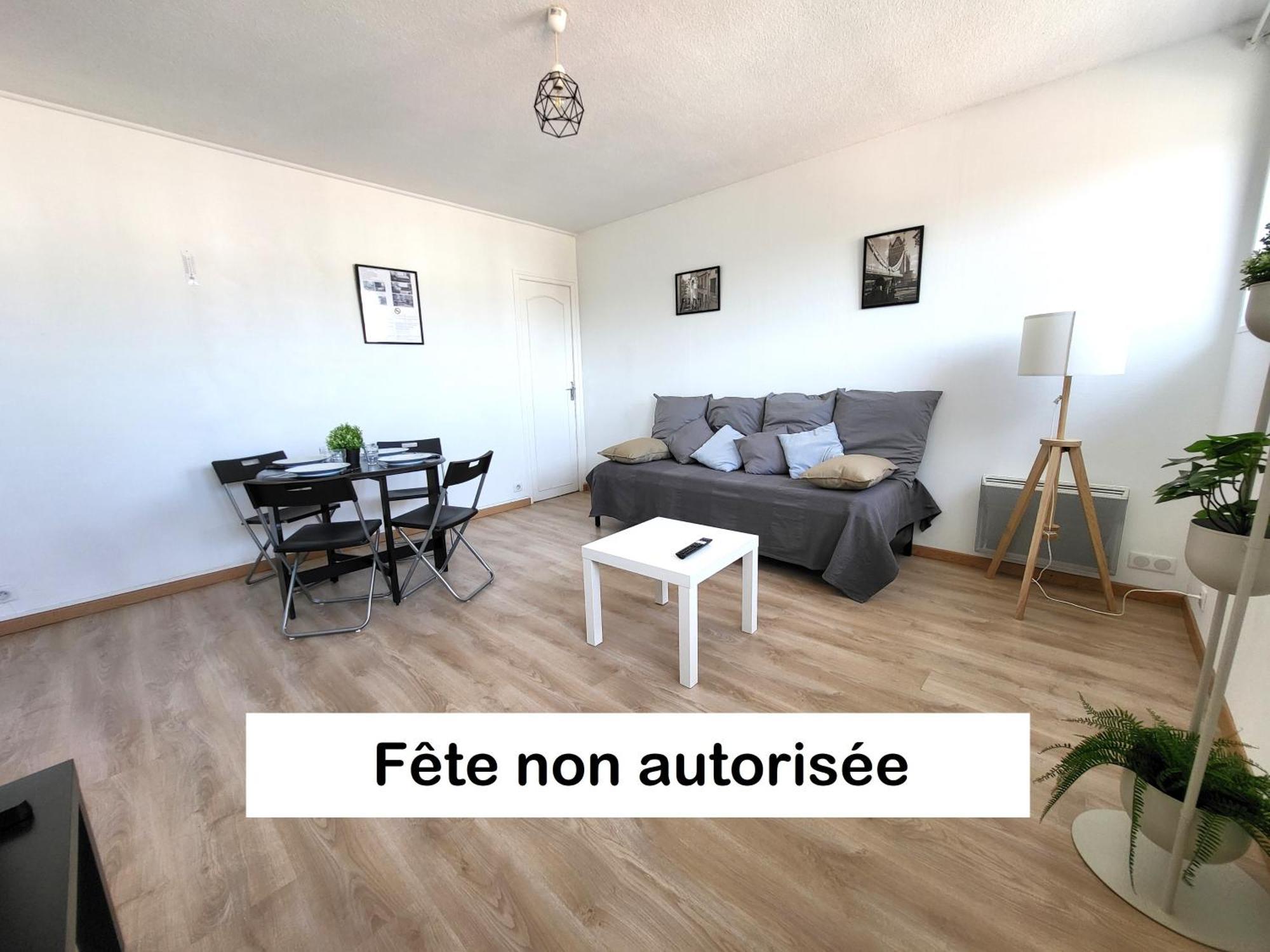 St-Quentin-En-Yvelines Plusieurs Appartements Avec Parking Trappes Szoba fotó