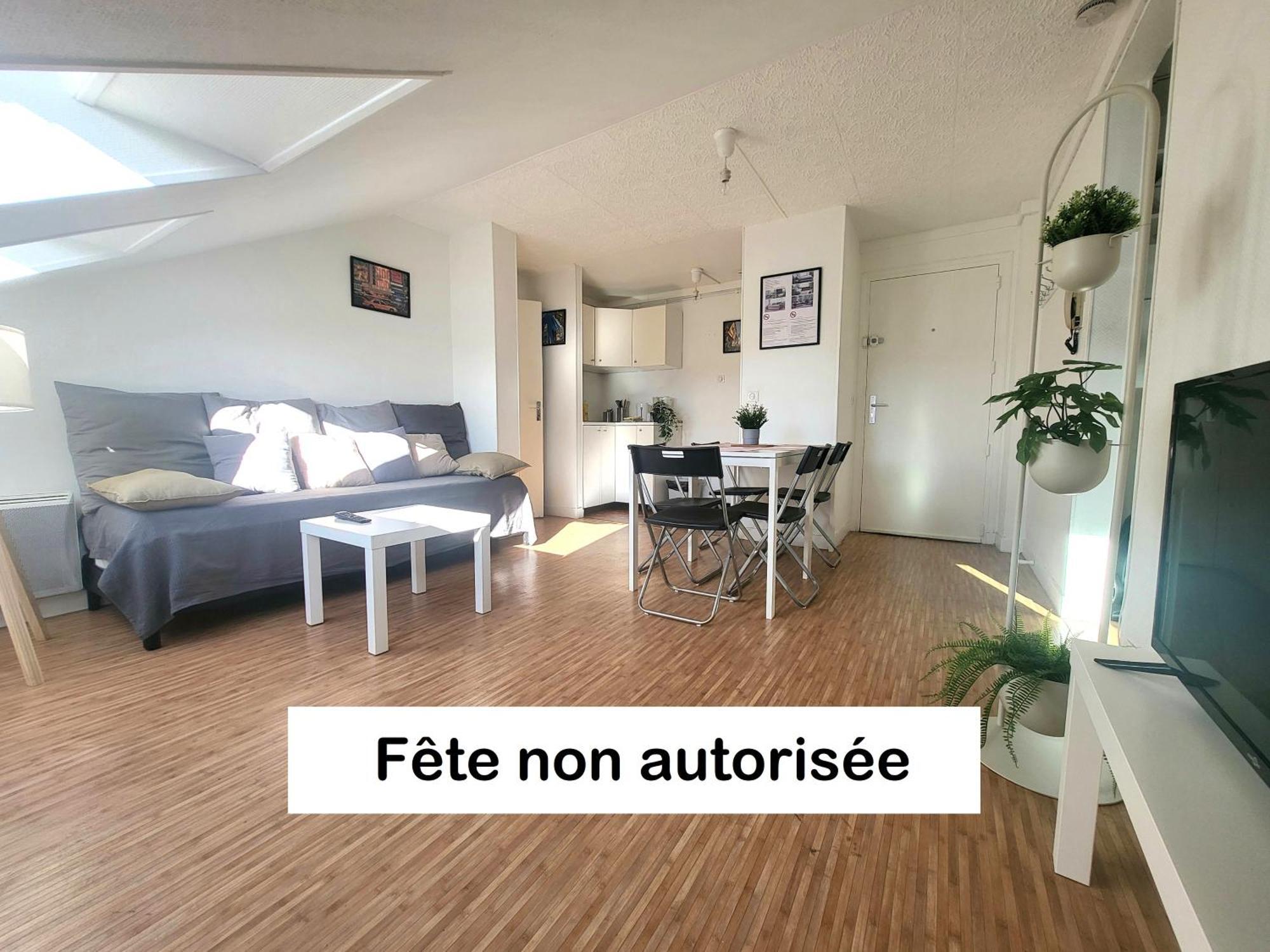 St-Quentin-En-Yvelines Plusieurs Appartements Avec Parking Trappes Szoba fotó